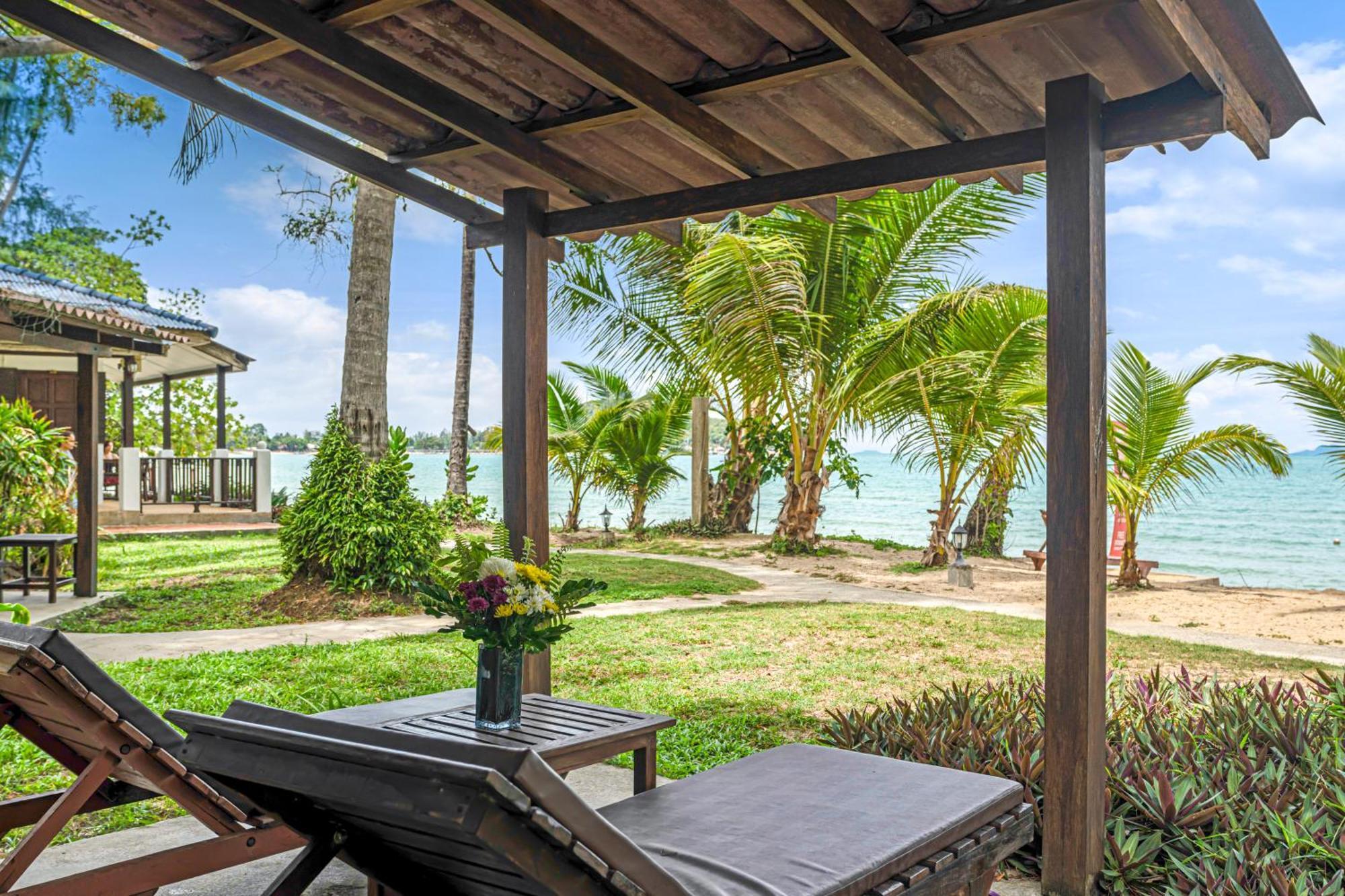 Anahata Resort Lipa Noi Esterno foto