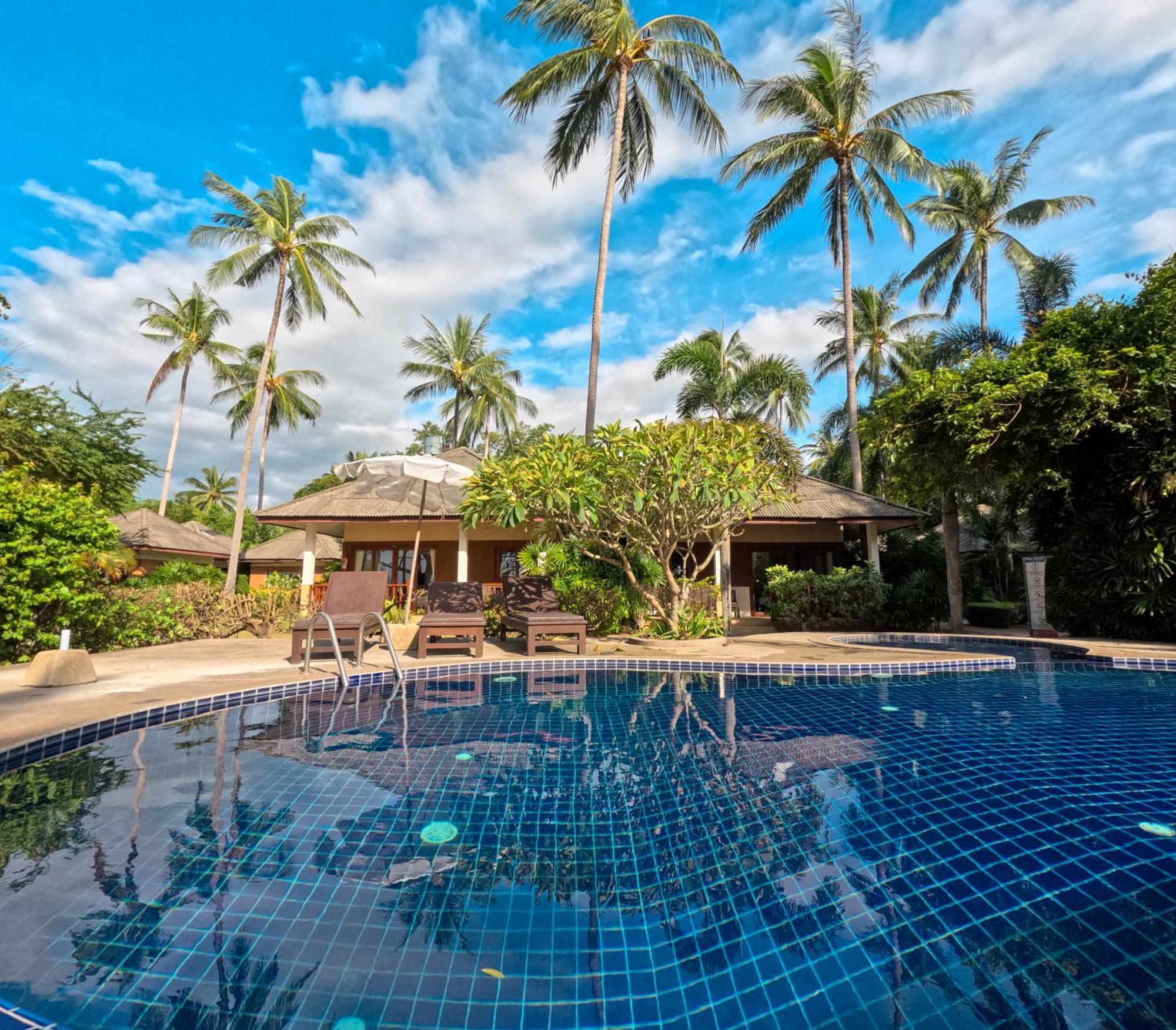 Anahata Resort Lipa Noi Esterno foto