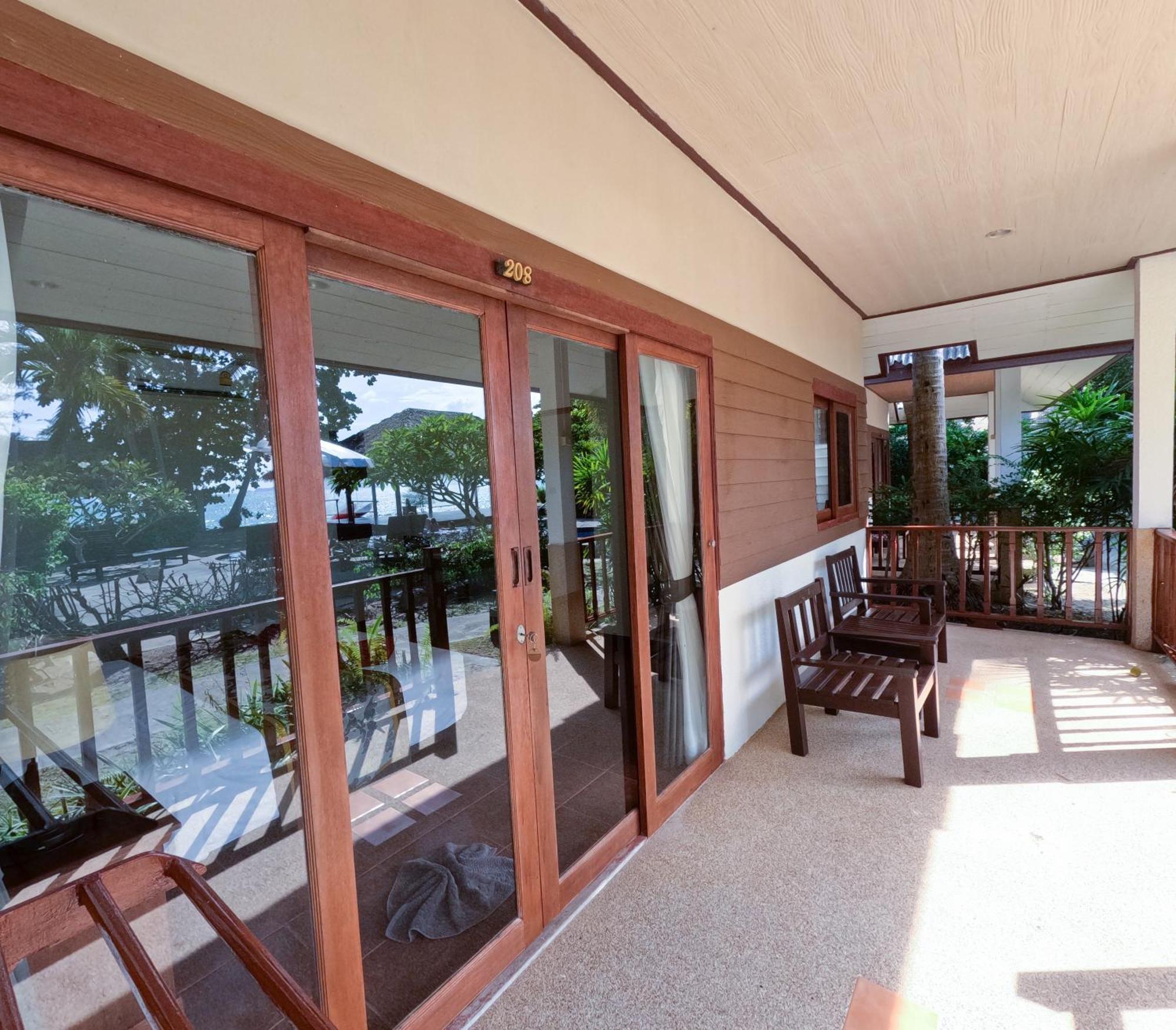 Anahata Resort Lipa Noi Esterno foto